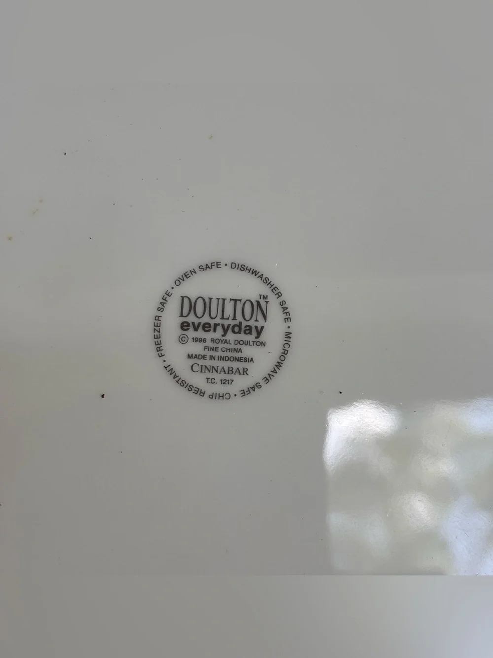 Royal Doulton Everyday Cinnabar Dinner Plates 11” Fine China Set of 3 Indonesia